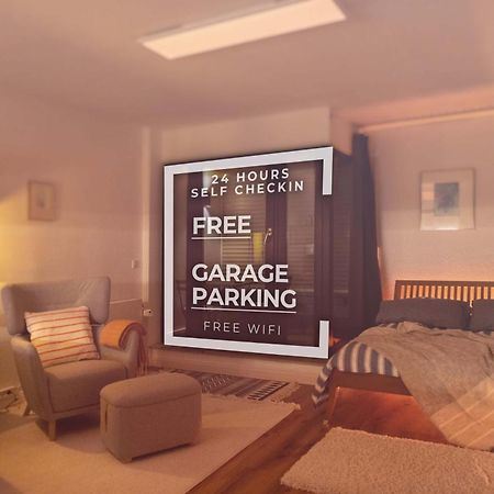 Apartament Hochwertig - Ruhig - Parkplatz - 15 Min Zur Messe Düsseldorf Zewnętrze zdjęcie