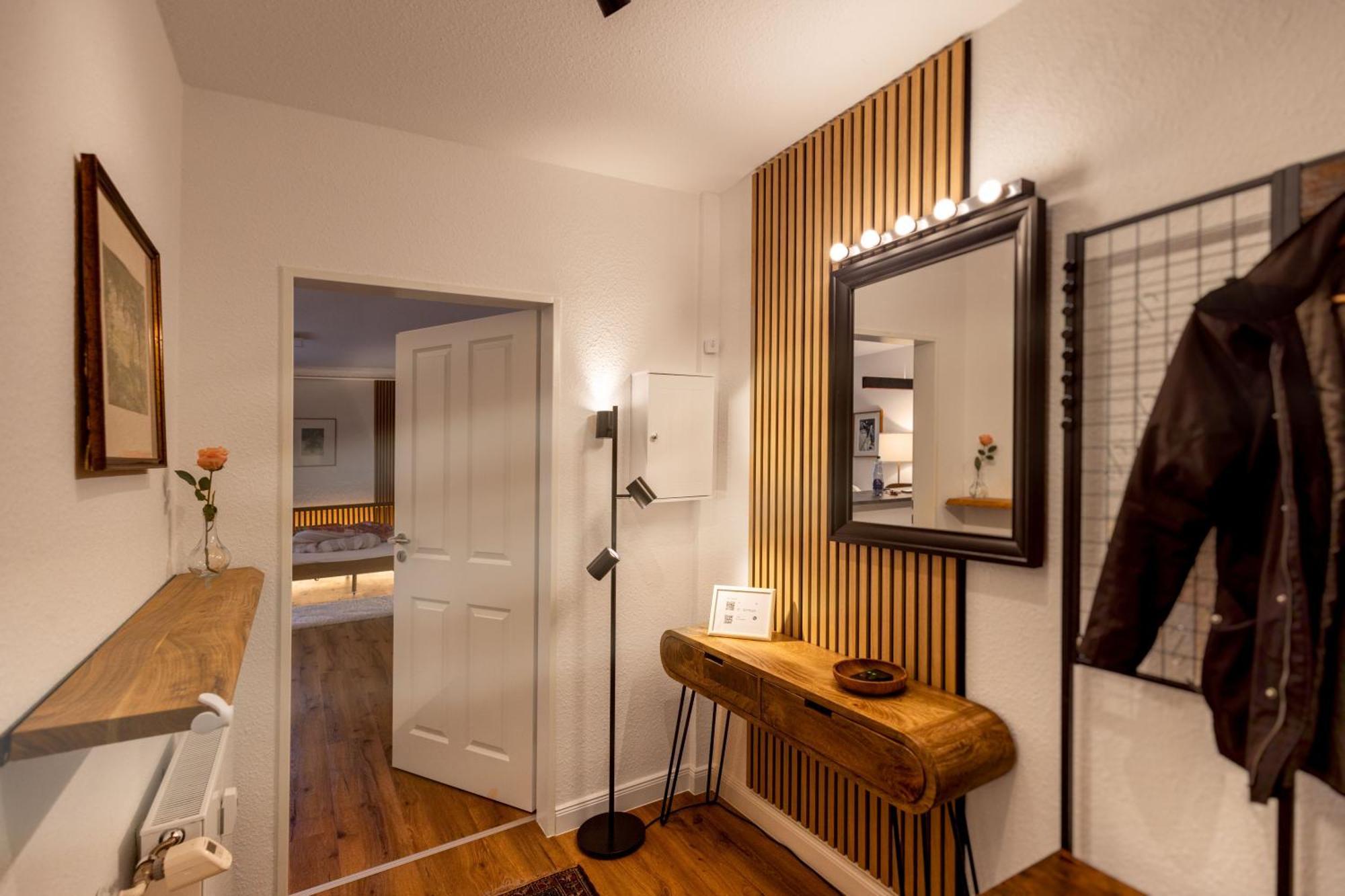 Apartament Hochwertig - Ruhig - Parkplatz - 15 Min Zur Messe Düsseldorf Zewnętrze zdjęcie